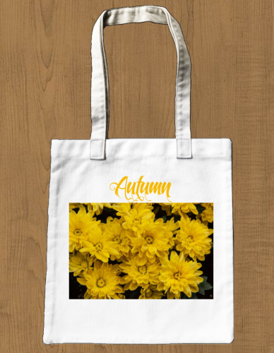 Shopping bags, travel bags, cotton bags, book bags, autumn chrysanthemum bushes, early autumn, late autumn