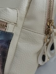 Customizable PU leather white pet pattern backpack, precise stitching, fine workmanship, small bag, shopping trip, portable bag, mini lightweight, customizable, clear printing, non-toxic and non-odorous, cute small bag for boys and girls
