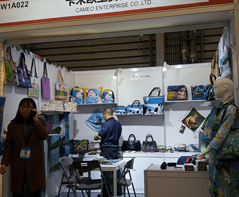 Shanghai China Expo we are exhibiting our customized bags