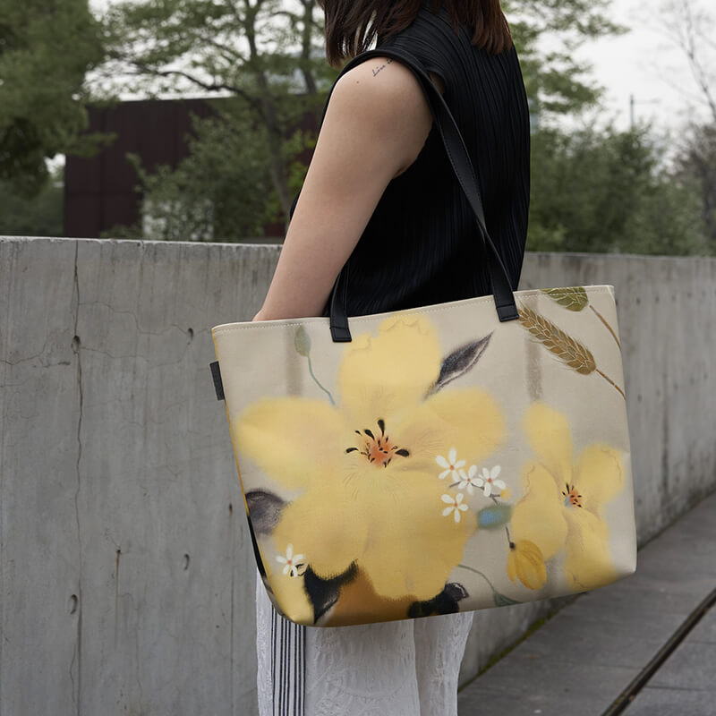 Digital printed canvas tote bag with yellow flowers