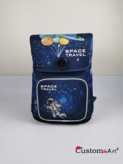 Cartoon Cute Space Bag for Elementary School Students and Children's School Bag New Backpack with Backbone Protection and Load Reduction