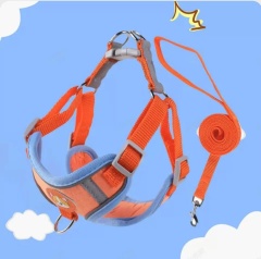 Supplier retractable vest style leash for cats and dogs