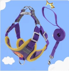 Supplier retractable vest style leash for cats and dogs