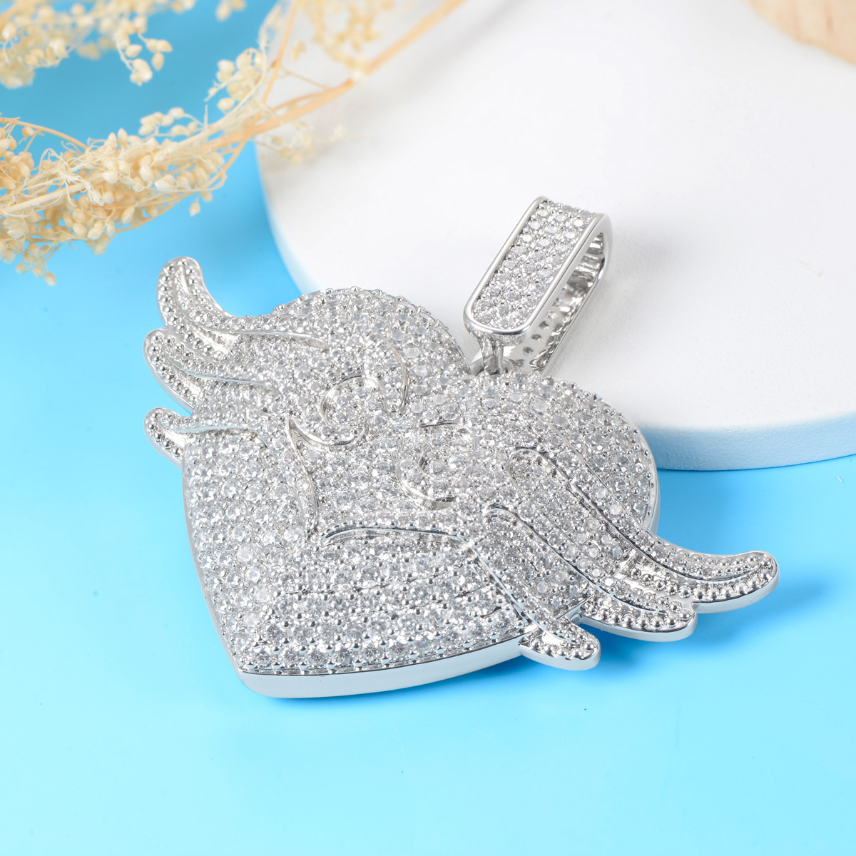 Freedom to love pendant