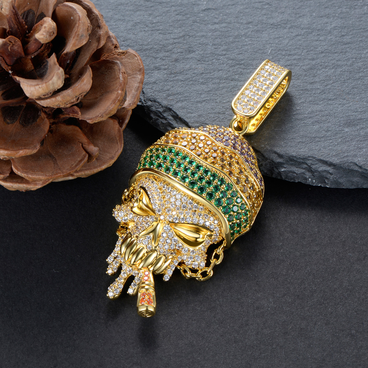 ice out smoke skull pendant