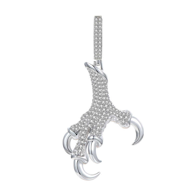 sharp claw pendant