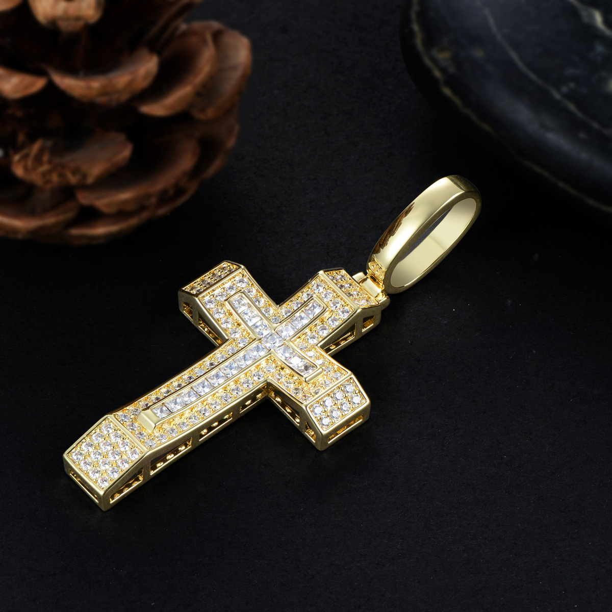 cross pendant