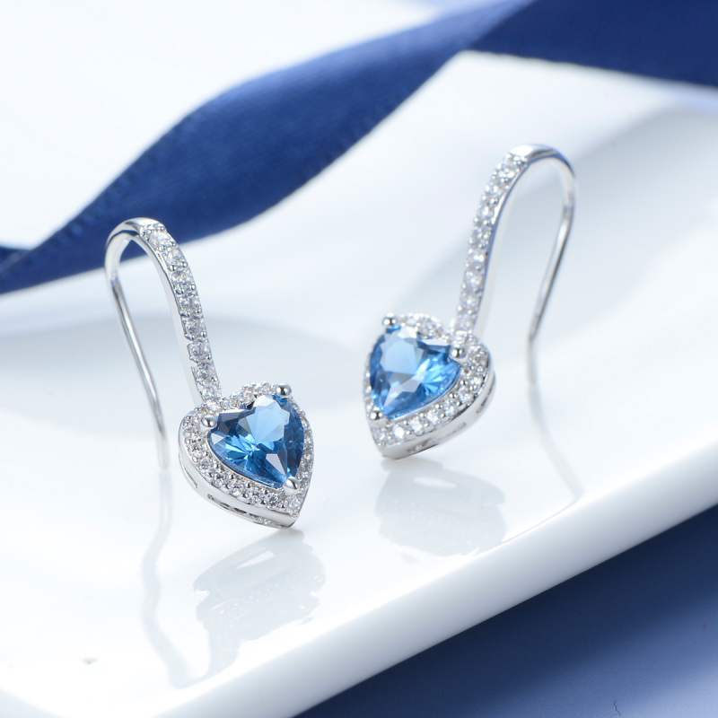 sapphire love ear hook
