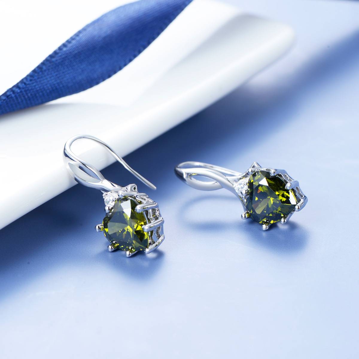 August birthstone heart earrings