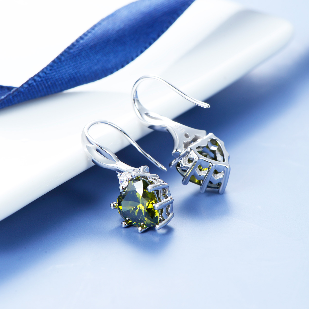 August birthstone heart earrings