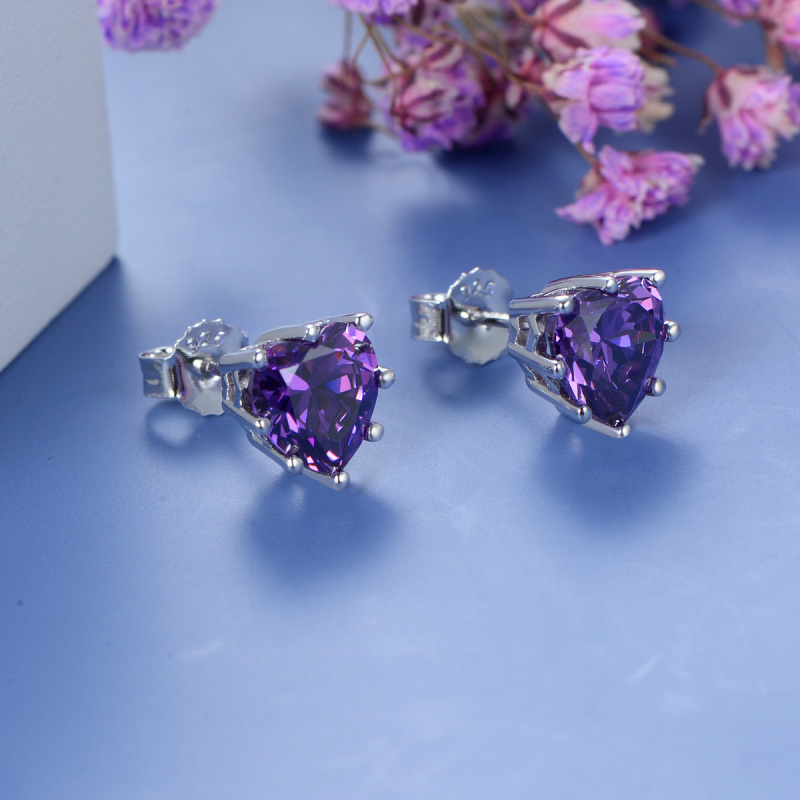Feb. heart stud earrings