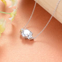 Apr. birthstone heart necklace
