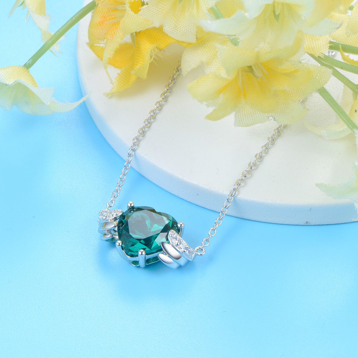 May. birthstone heart necklace