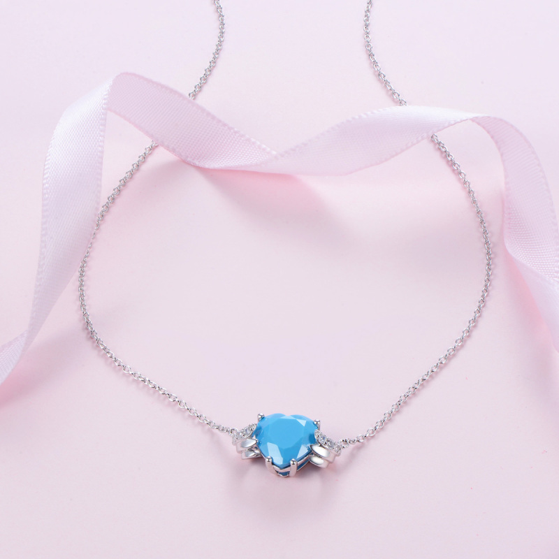 Dec. birthstone heart necklace