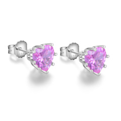 Oct. heart stud earrings