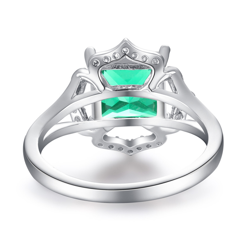 Green gemstone ring