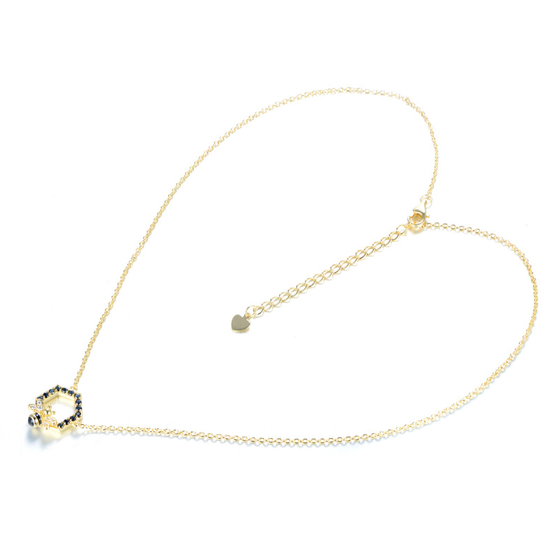 golden bee pendant necklace