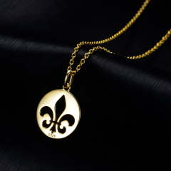 greenish lily flower pendant necklace
