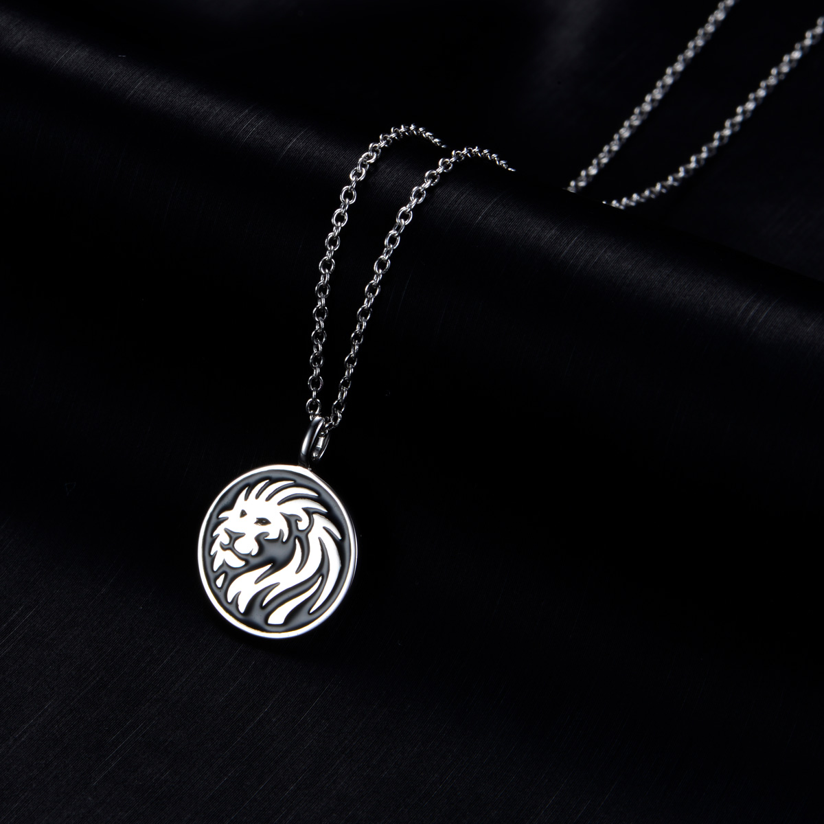 lion pendant necklace