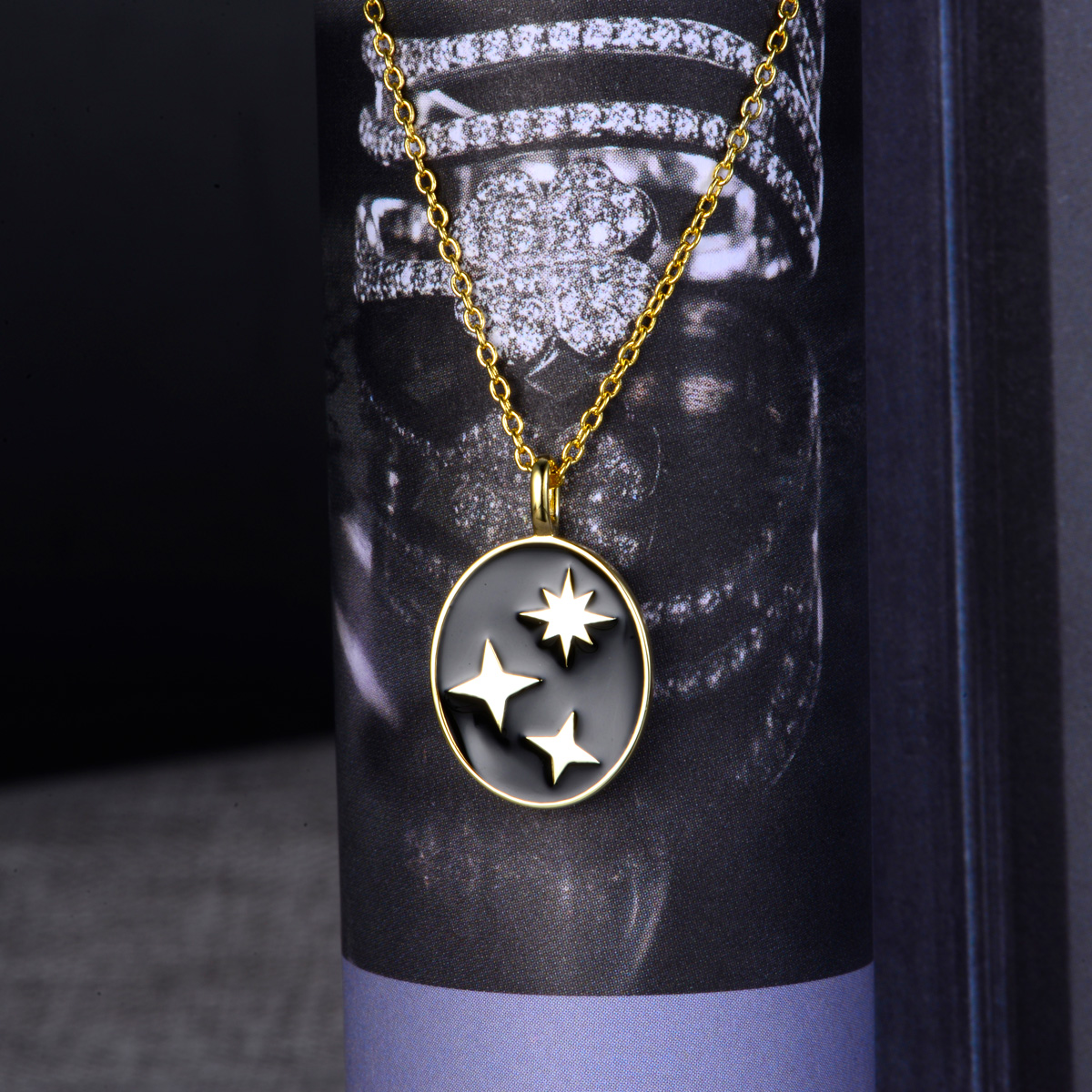 bright star pendant necklace