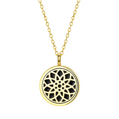 Geometric flower pendant necklace