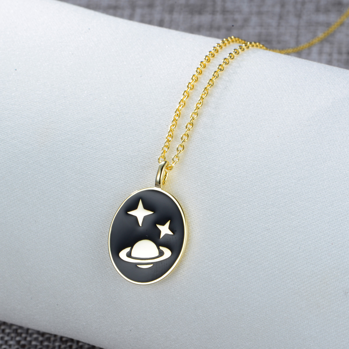 outer space star pendant necklace