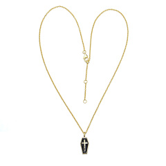 cross pendant necklace