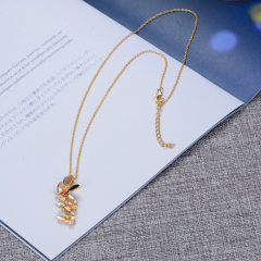 dancing butterfly pendant necklace