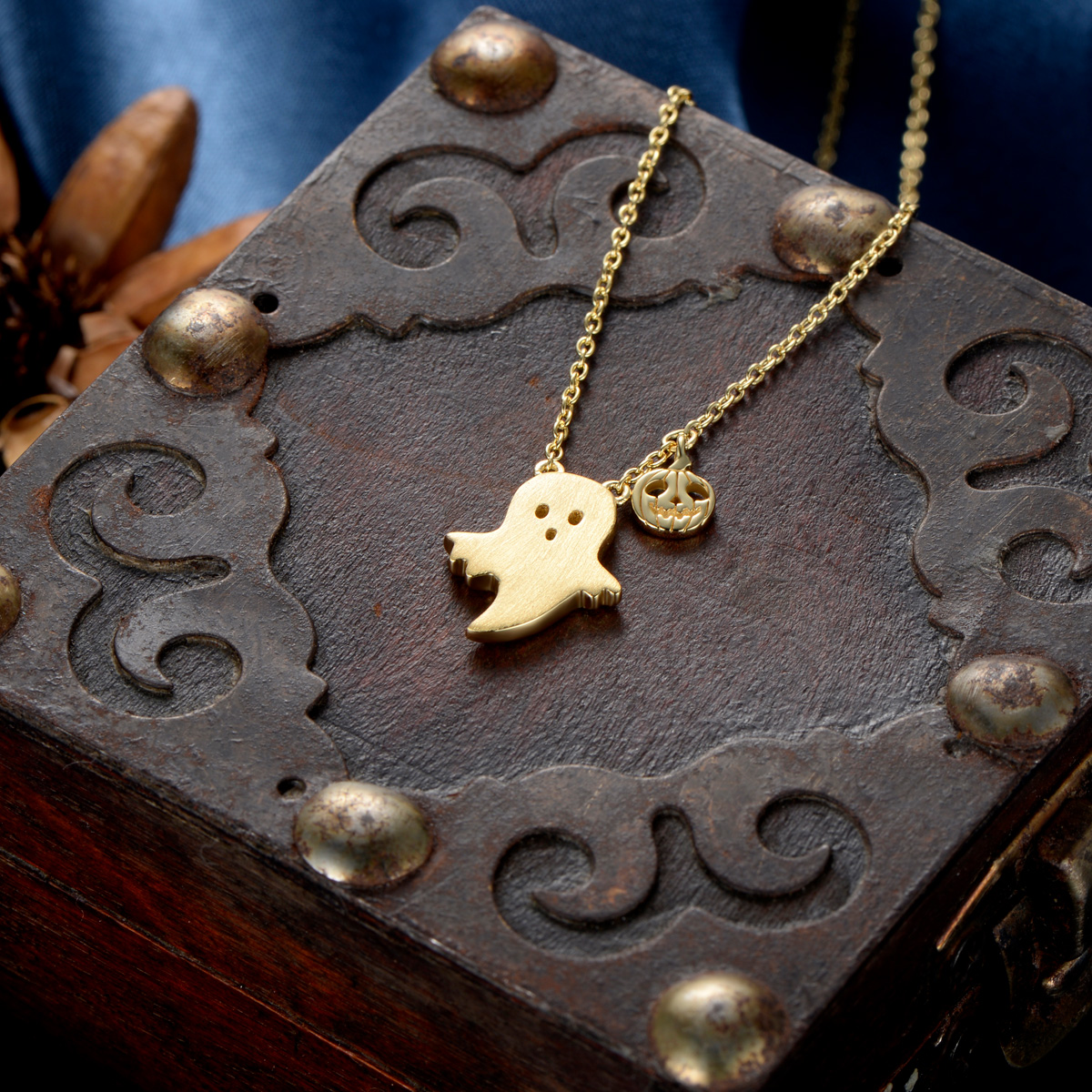 pumpkin head ghost necklace