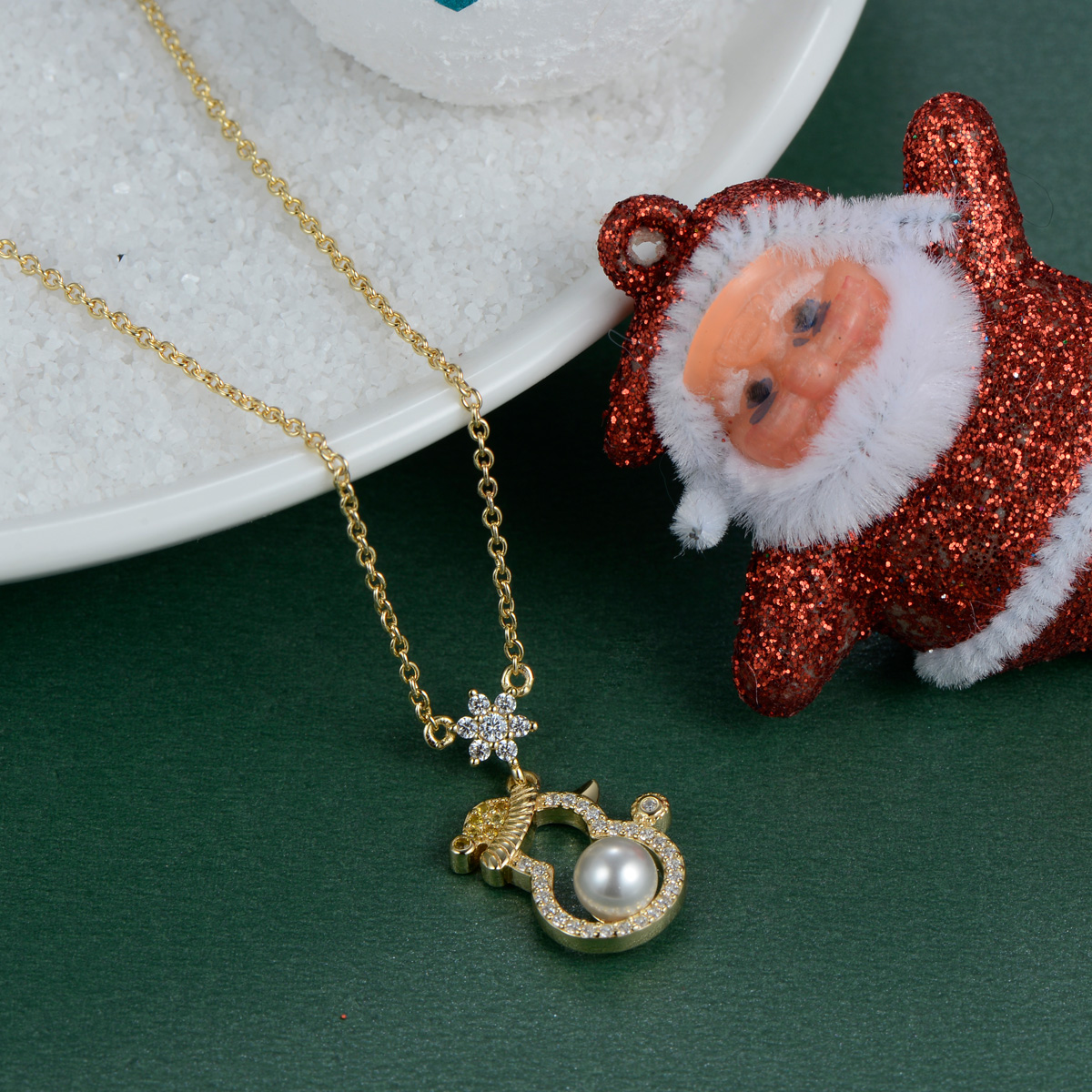 Christmas snowman pearl necklace