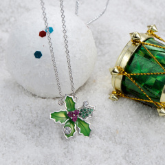 Christmas mistletoe leaf necklace