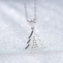 Twinkling star Christmas tree necklace
