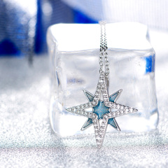 Christmas twinkling star pendant necklace