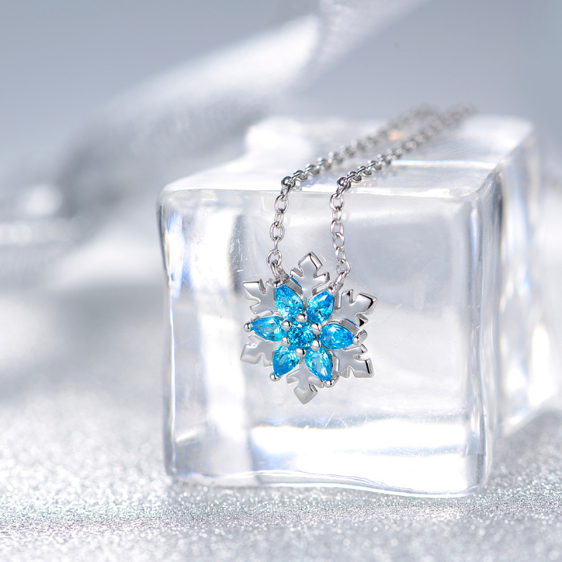 Christmas snowflake star pendant necklace