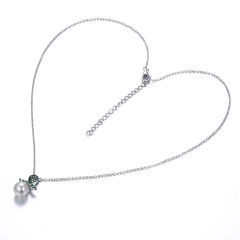 Christmas ribbon pearl necklace