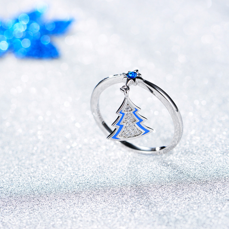 Christmas trees and stars ring