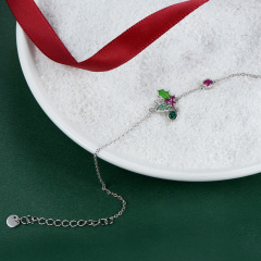 Christmas mistletoe leaf bracelets