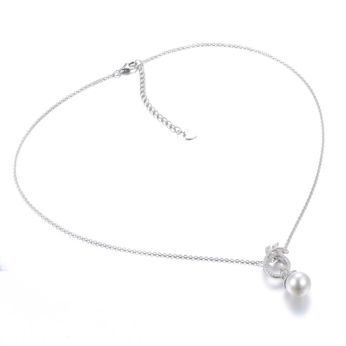 Christmas olive leaf acorn pearl pendant necklace