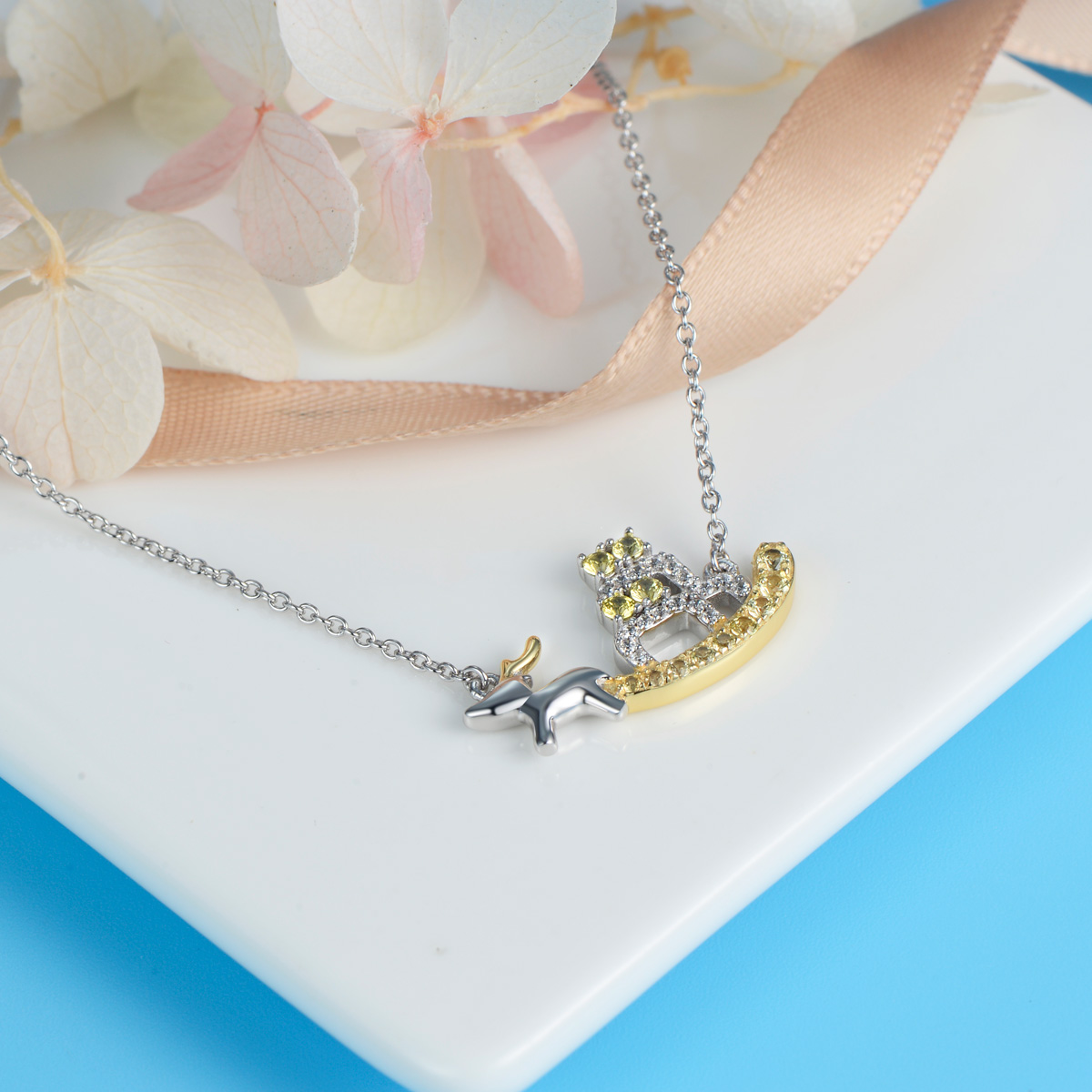 Lovely reindeer sleigh necklace for Christmas