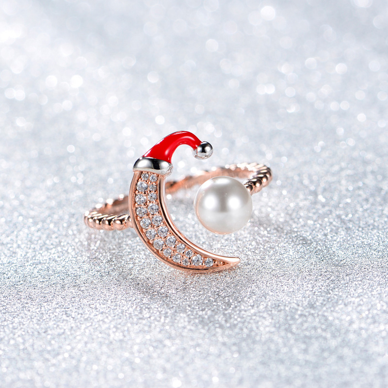 Pearl Moon Ring in Christmas Hat