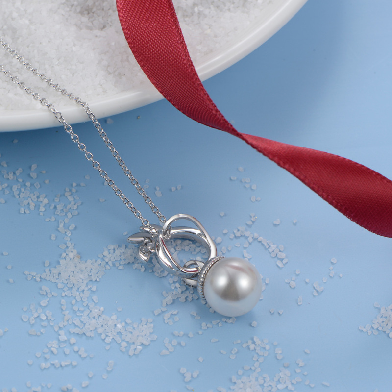 Christmas olive leaf acorn pearl pendant necklace