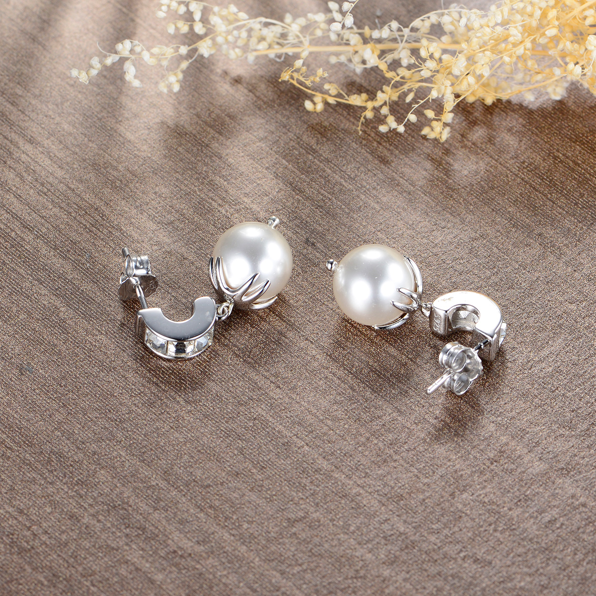 pearl studs earrings