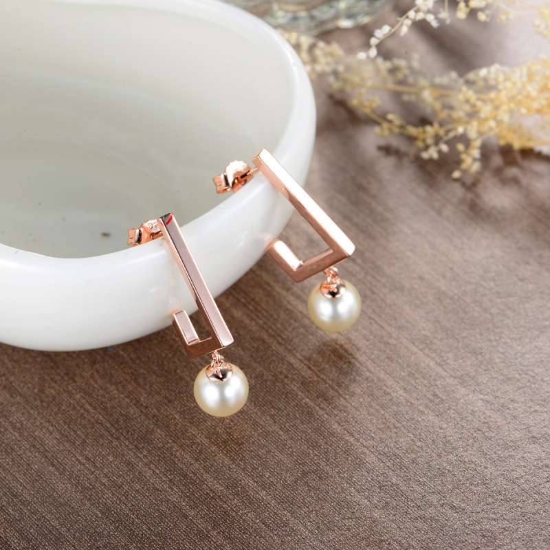 pearl studs earrings