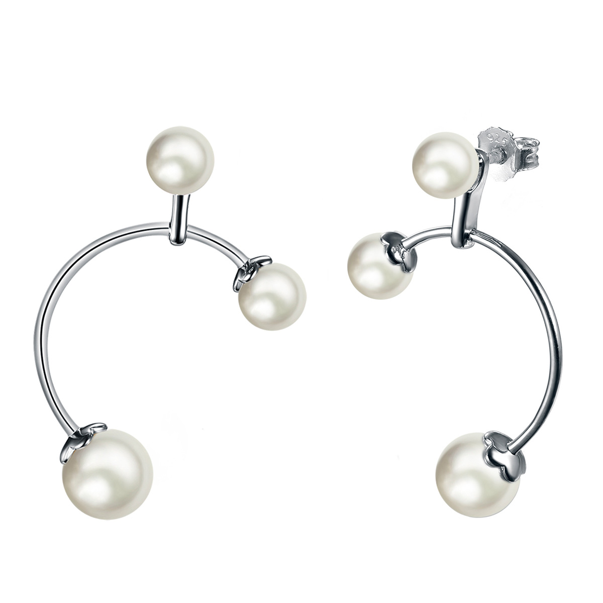 Pearl studs earrings