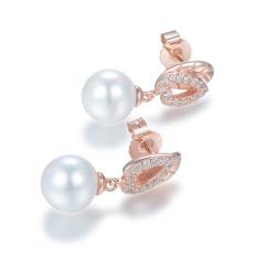 Pearl leaf studs earrings