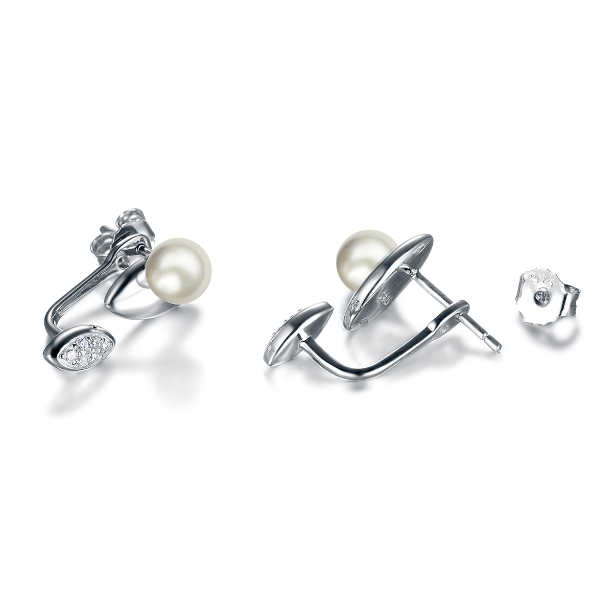 Pearl studs earrings