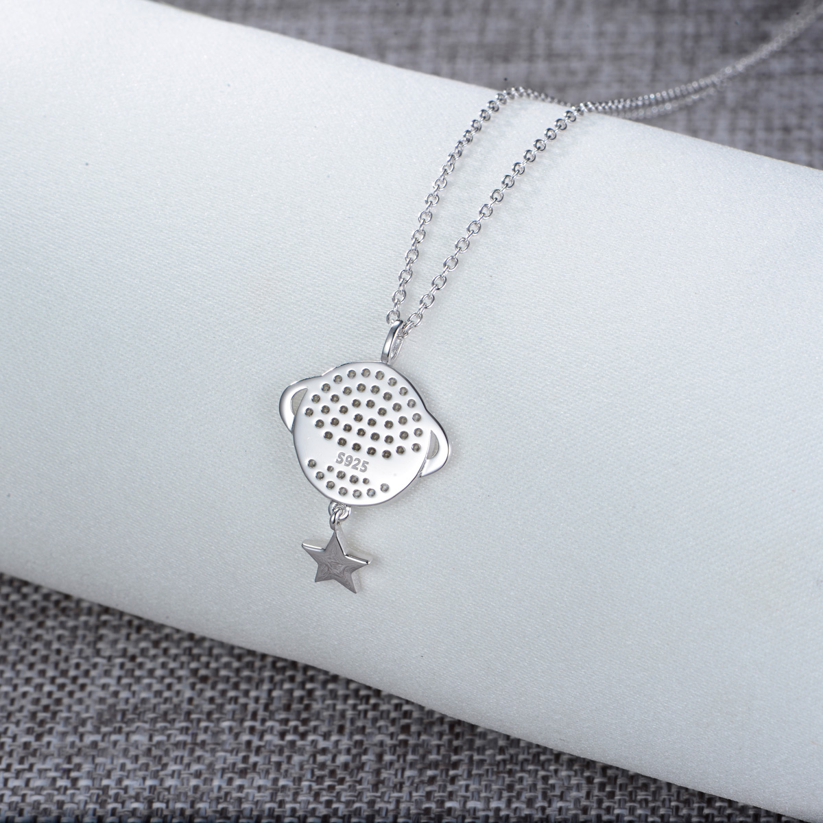 star necklace