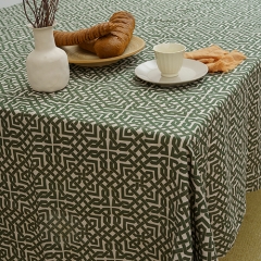 Totem printed linen table cloth set
