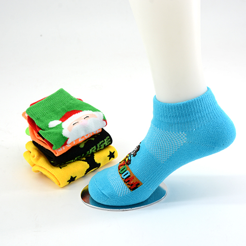 Keep Fit With A Fun Wholesale indoor trampoline socks, Manufacturers,  Price, Cheap 