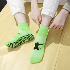 Custom trampoline park socks austria gymnastics anti slip grip socks sticky socks bulk